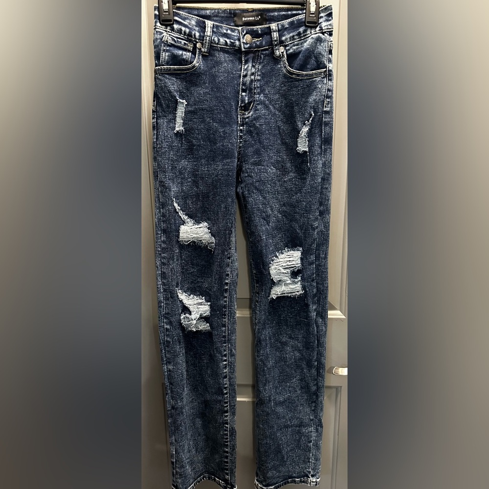 Between Us Size 3 Jeans EUC